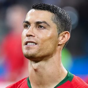 cristiano-ronaldo-yoga